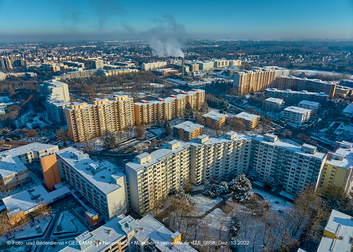 13.12.2022 - Neuperlach Zentrum und Umgebung