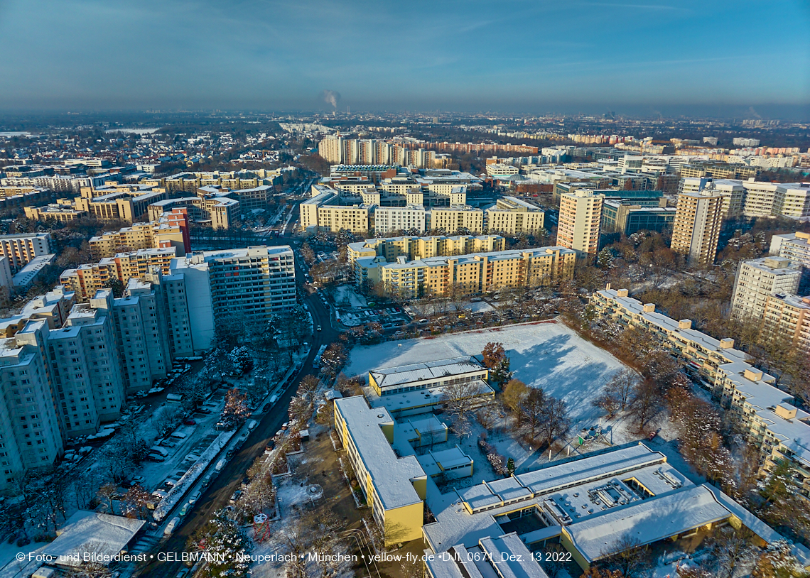 13.12.2022 - Neuperlach Zentrum und Umgebung