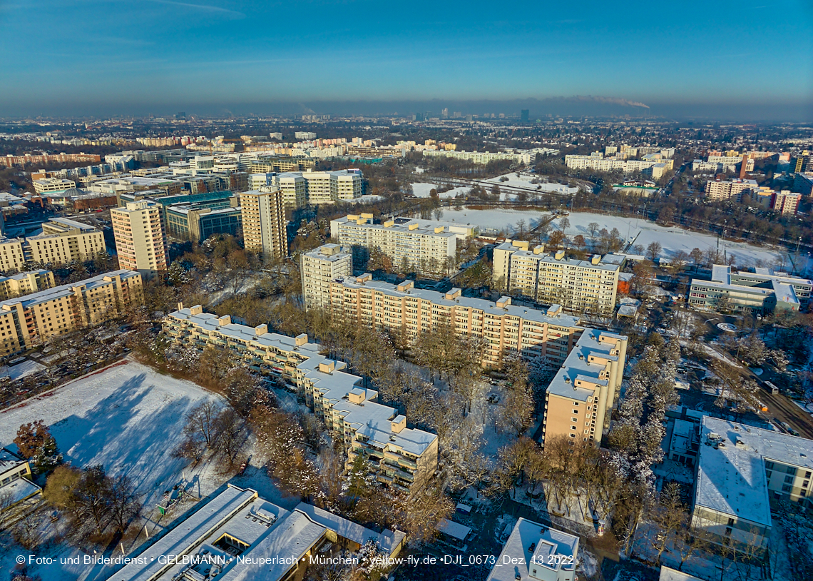 13.12.2022 - Neuperlach Zentrum und Umgebung