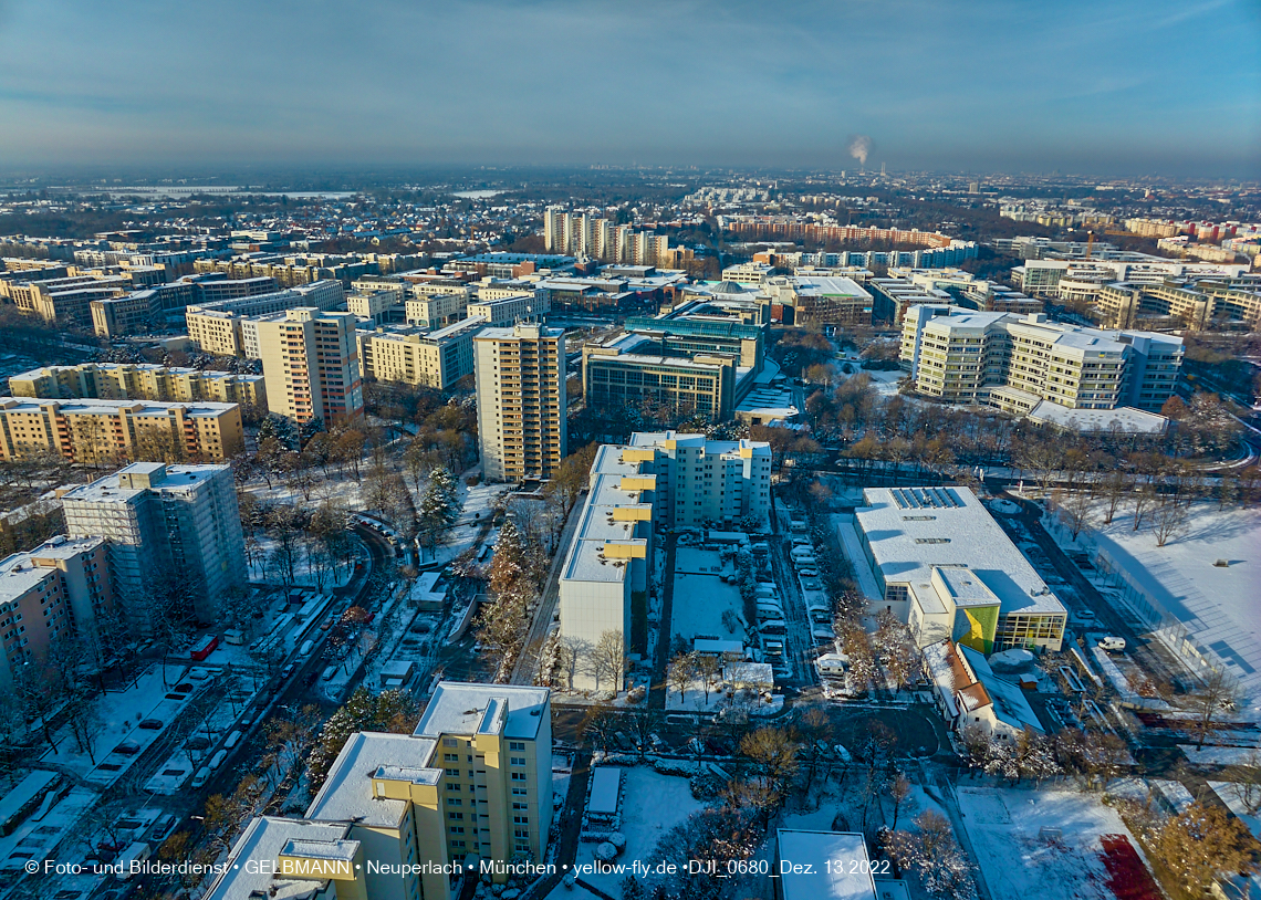 13.12.2022 - Neuperlach Zentrum und Umgebung