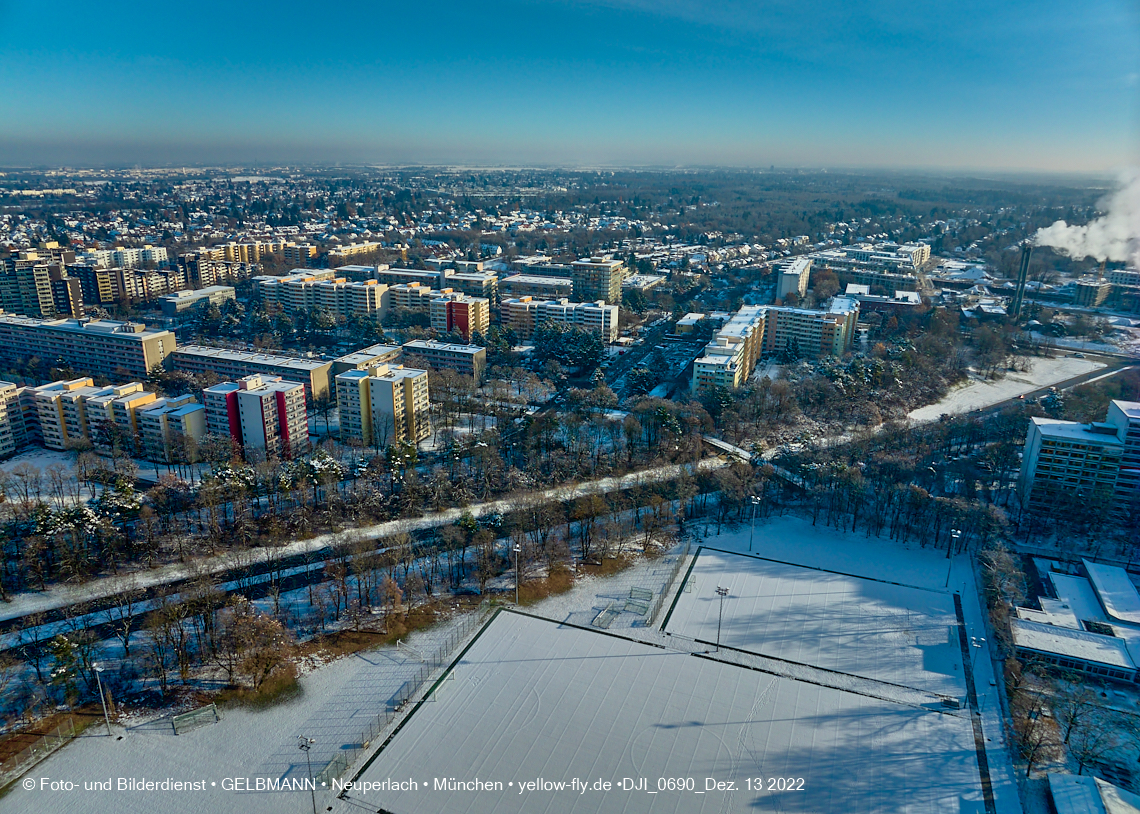 13.12.2022 - Neuperlach Zentrum und Umgebung