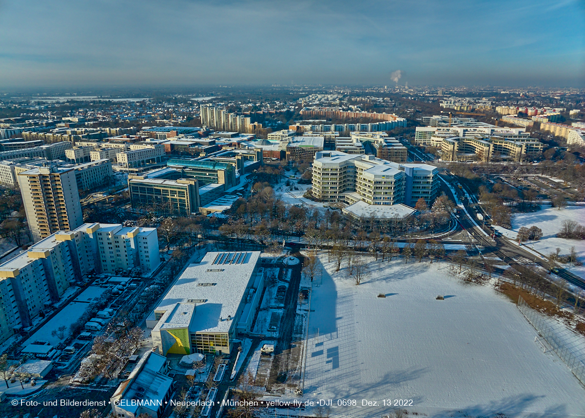 13.12.2022 - Neuperlach Zentrum und Umgebung