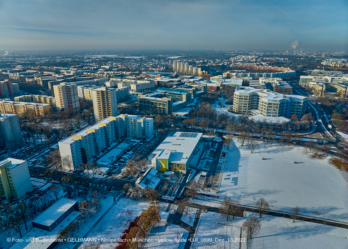 13.12.2022 - Neuperlach Zentrum und Umgebung