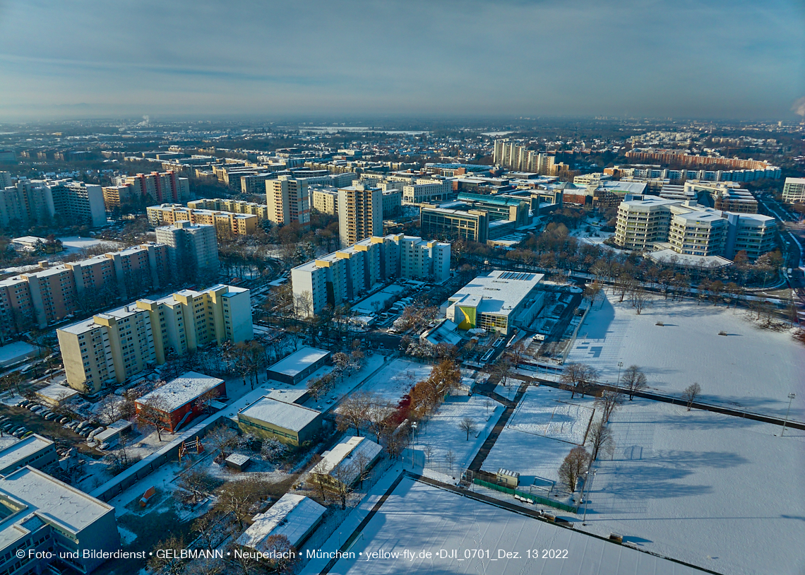 13.12.2022 - Neuperlach Zentrum und Umgebung