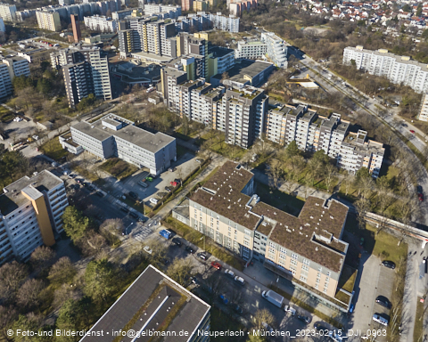 15.02.2023 - Marx-Zentrum und Karl-Marx-Ring 52-62 in Neuperlach