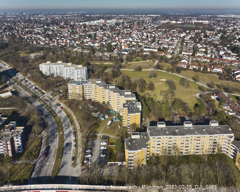 15.02.2023 - Marx-Zentrum und Karl-Marx-Ring 52-62 in Neuperlach