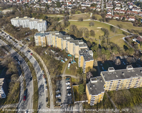 15.02.2023 - Marx-Zentrum und Karl-Marx-Ring 52-62 in Neuperlach