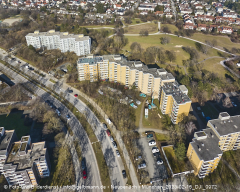 15.02.2023 - Marx-Zentrum und Karl-Marx-Ring 52-62 in Neuperlach