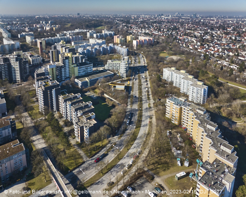15.02.2023 - Marx-Zentrum und Karl-Marx-Ring 52-62 in Neuperlach