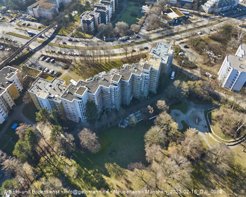 15.02.2023 - Marx-Zentrum und Karl-Marx-Ring 52-62 in Neuperlach