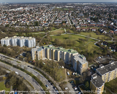 21.03.2023 - Marx-Zentrum und Karl-Marx-Ring 52-62 in Neuperlach