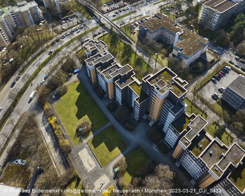 21.03.2023 - Marx-Zentrum und Karl-Marx-Ring 52-62 in Neuperlach