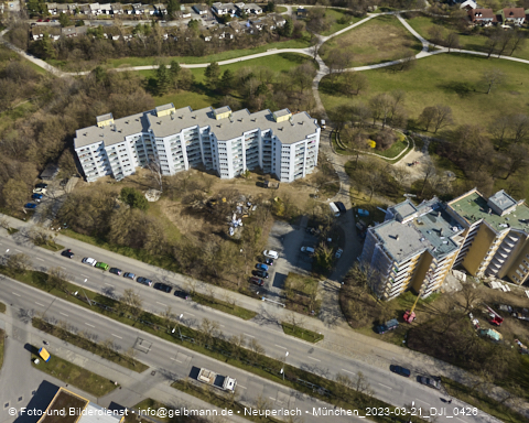 21.03.2023 - Marx-Zentrum und Karl-Marx-Ring 52-62 in Neuperlach