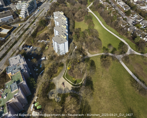 21.03.2023 - Marx-Zentrum und Karl-Marx-Ring 52-62 in Neuperlach