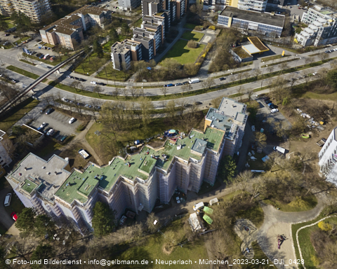 21.03.2023 - Marx-Zentrum und Karl-Marx-Ring 52-62 in Neuperlach