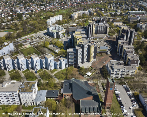 21.04.2023 - Marx-Zentrum und Karl-Marx-Ring 52-62 in Neuperlach