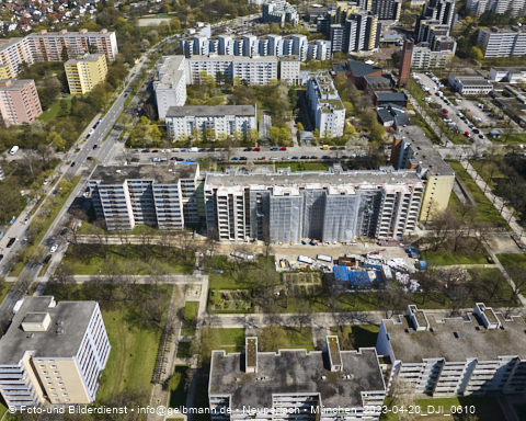 21.04.2023 - Marx-Zentrum und Karl-Marx-Ring 52-62 in Neuperlach