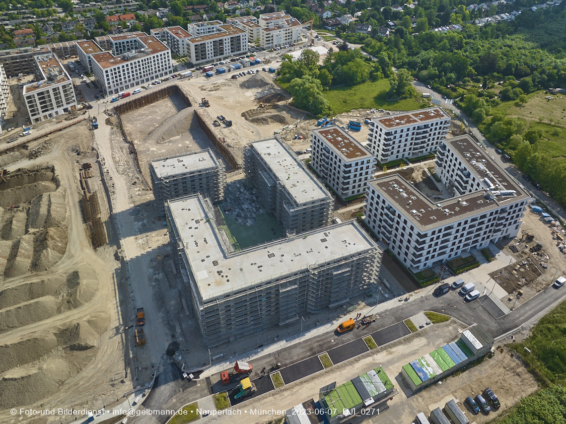 07.06.2023 - Aktuelle Luftbilder aus dem Alexisquartier und Pandion Verde in Neuperlach in München