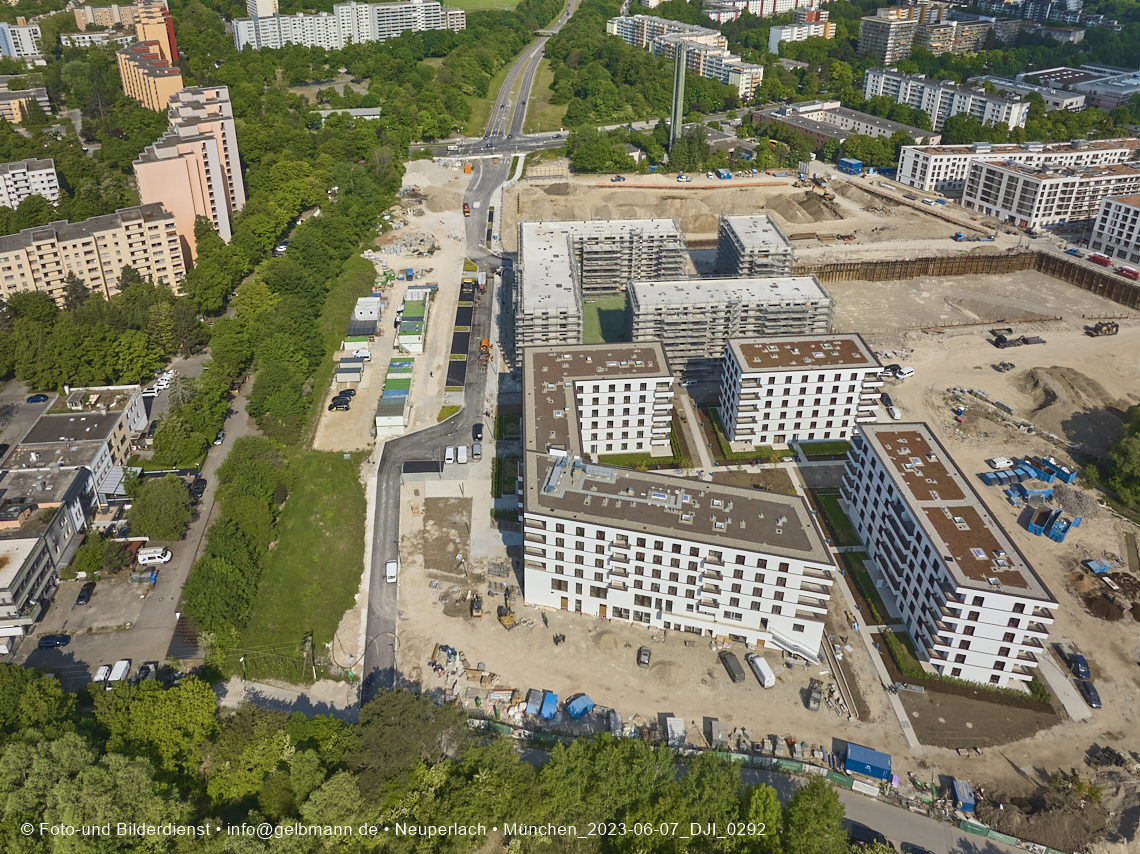 07.06.2023 - Aktuelle Luftbilder aus dem Alexisquartier und Pandion Verde in Neuperlach in München