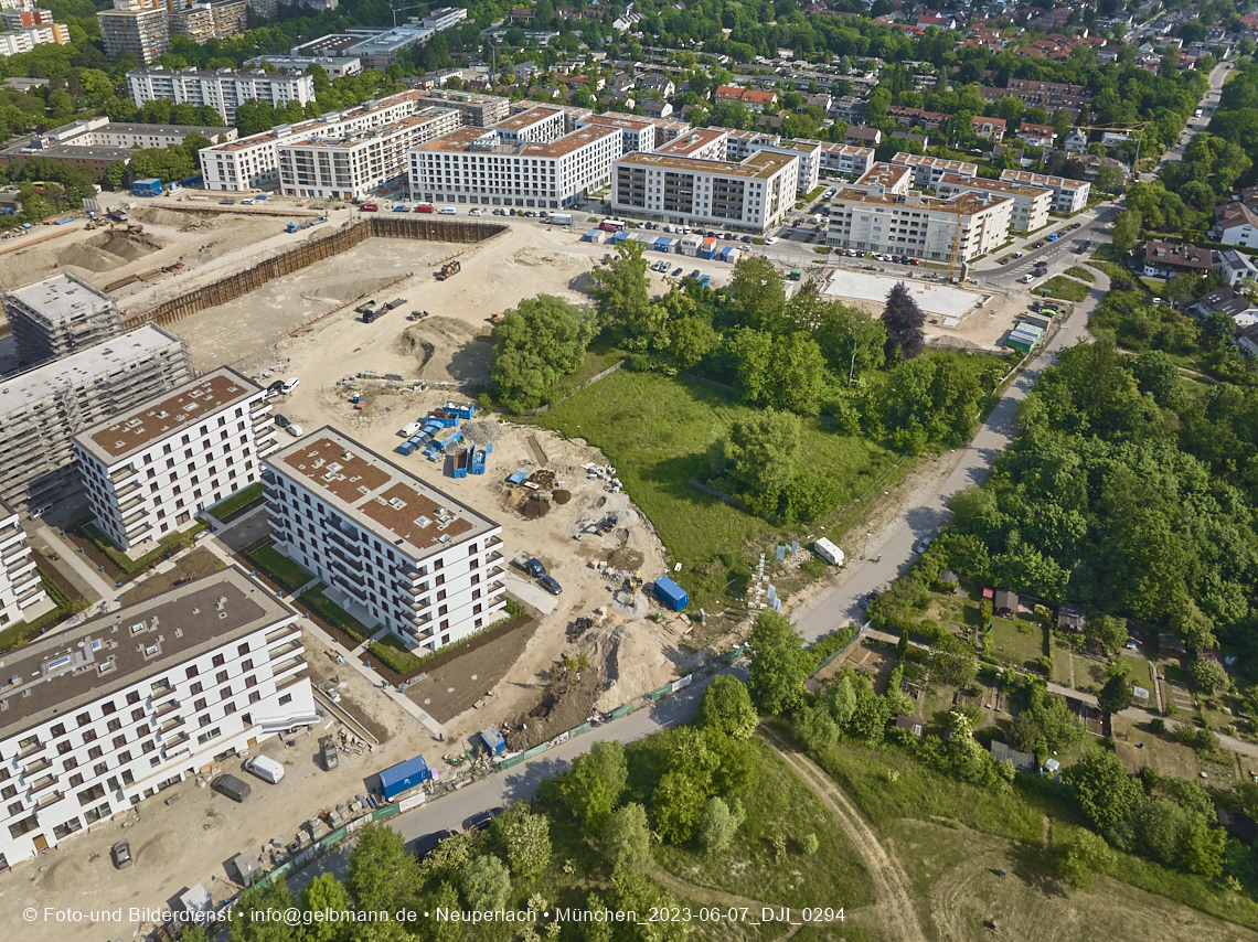 07.06.2023 - Aktuelle Luftbilder aus dem Alexisquartier und Pandion Verde in Neuperlach in München