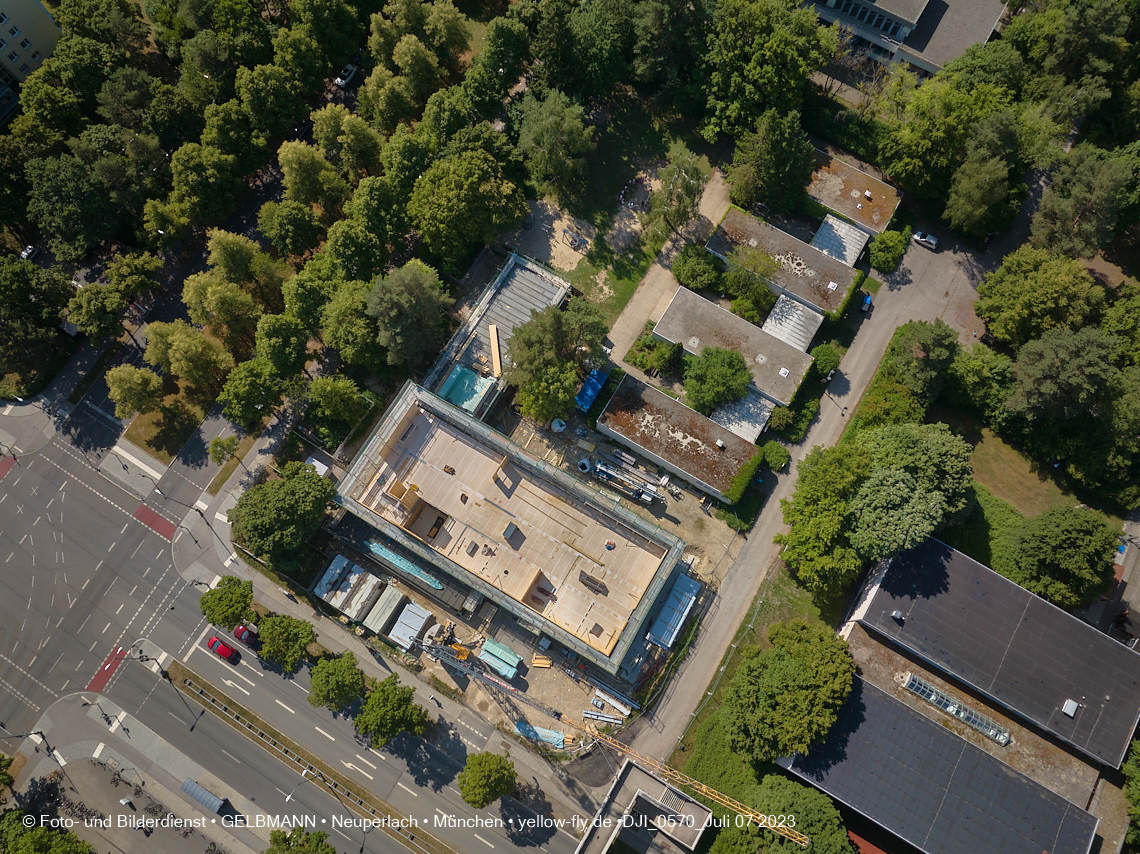 07.07.2023 - Haus für Kinder und neue Wände