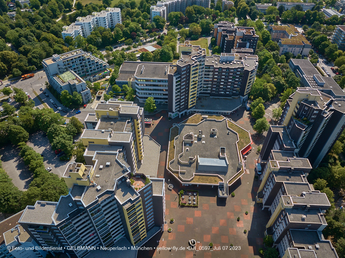 07.07.2023 - Marx-Zentrum - Wohnanalge Karl-Marx-Ring 52-62 und 53-57