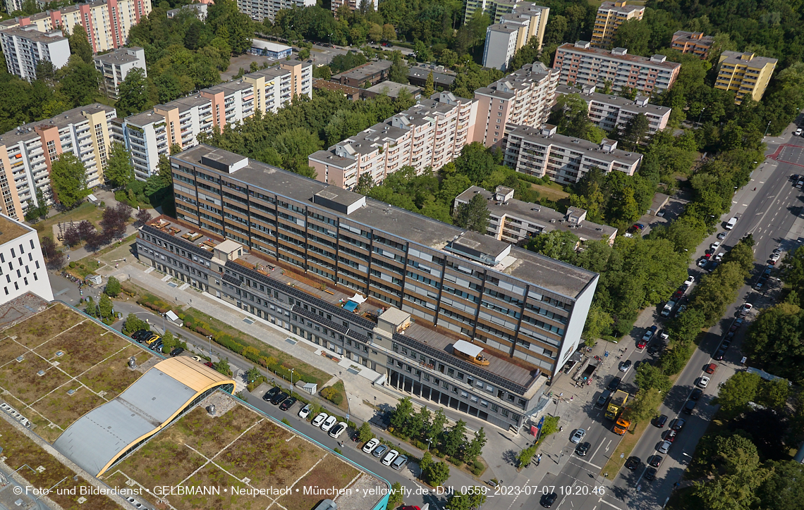 07.07.2023 - Plettzentrum und Montessori-Schule in Neuperlach