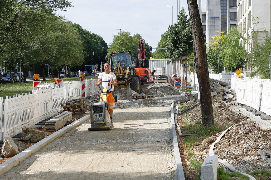 22.07.2023 - neue Straßenführung am Perlach Plaza