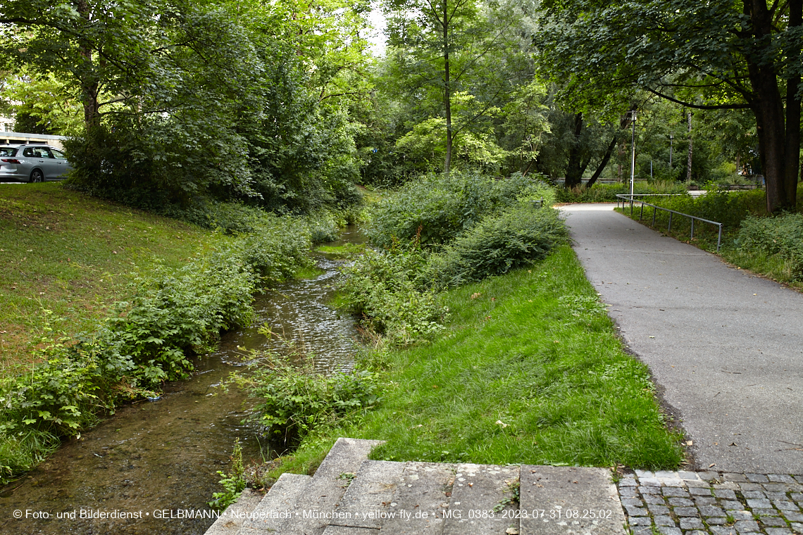 31.07.2023 - Der Hachinger Bach in Neuperlach