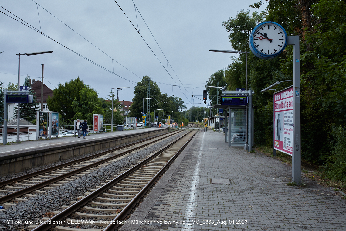 01.08.2023 - Bahnschranke an der S-Bahn Fasanerie