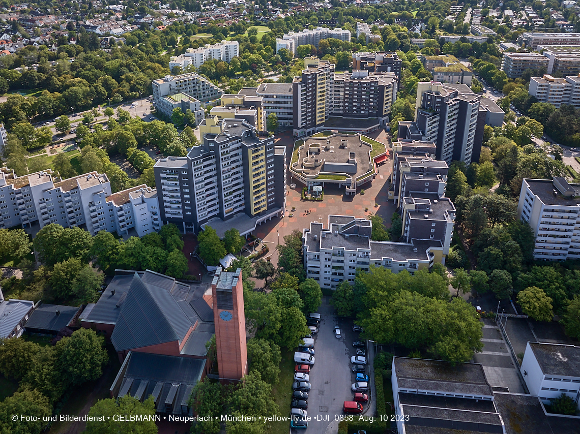10.08.2023 - das Marx-Zentrum in Neuperlach