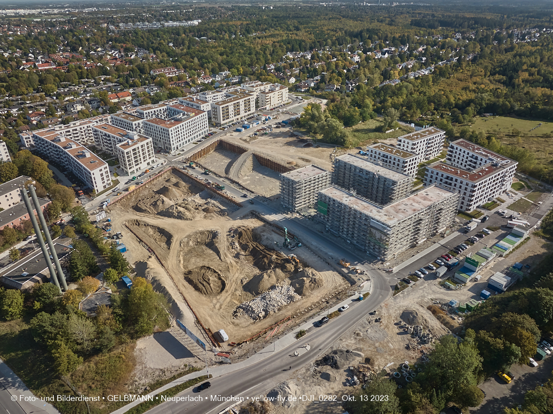 13.10.2023 - DEMOS-Baustelle Alexisquartier udn Pandion Verde in Neuperlach