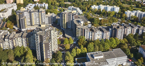 13.10.2023 - Karl-Marx-Ring 52-62 und Marx-Zentrum mit Umgebung in Neuperlach