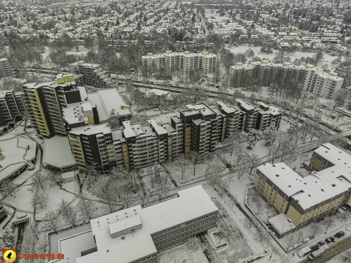 05.12.2021 - Karl-Marx-Ring und Marx-Zentrum in Neuperlach