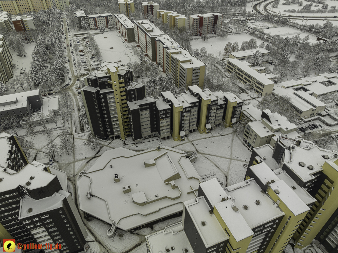 05.12.2021 - Karl-Marx-Ring und Marx-Zentrum in Neuperlach