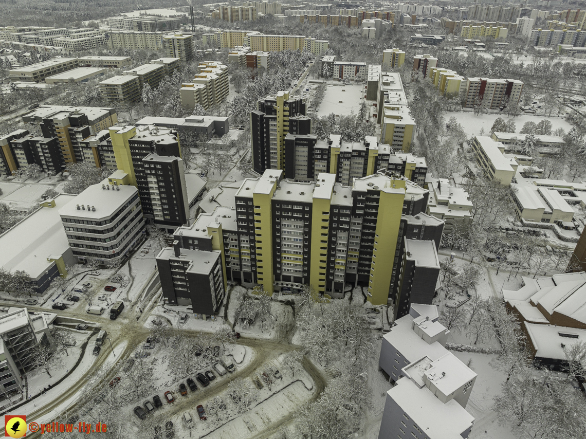 05.12.2021 - Karl-Marx-Ring und Marx-Zentrum in Neuperlach