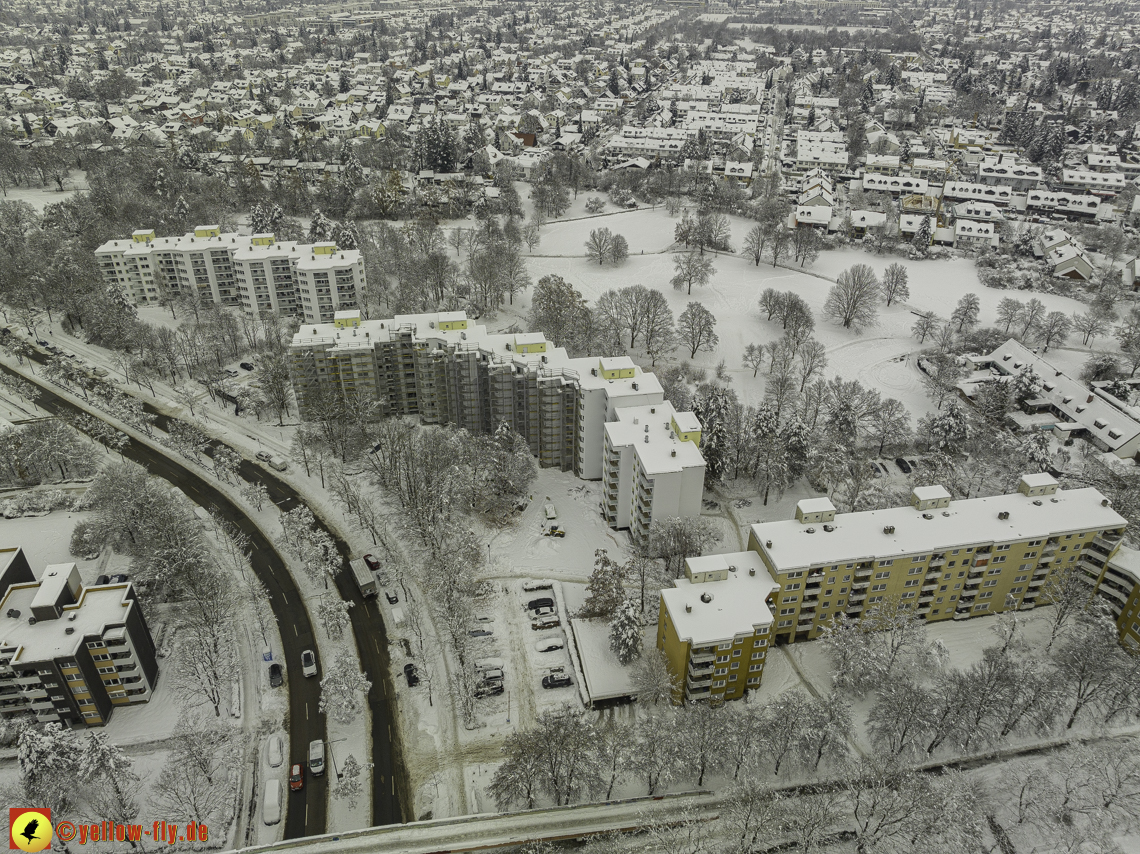 05.12.2021 - Karl-Marx-Ring und Marx-Zentrum in Neuperlach