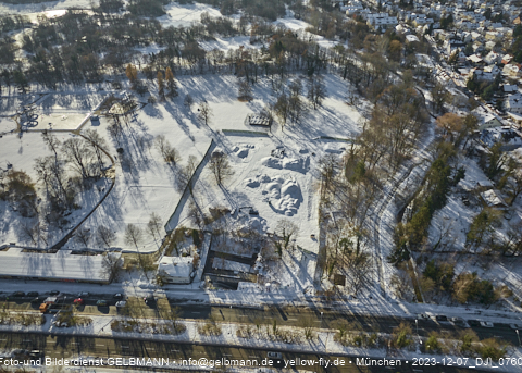 07.12.2023 - Ostpark mit Schnee und Eis in Berg am Laim