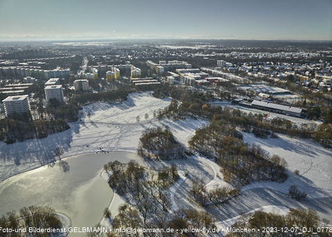 07.12.2023 - Ostpark mit Schnee und Eis in Berg am Laim