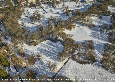 07.12.2023 - Ostpark mit Schnee und Eis in Berg am Laim