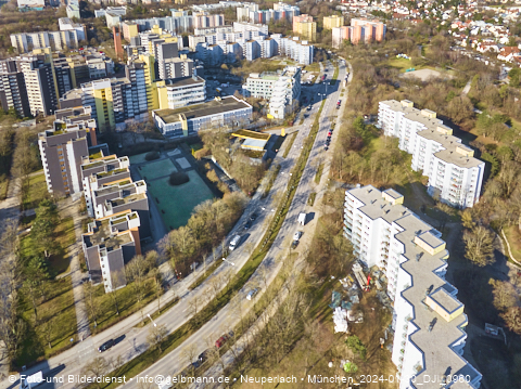 30.01.2024 - Marx-Zentrum, Studentenwohnheim und Wohnanlage Karl-Marx-Ring 52-62 und KMR 53-57c