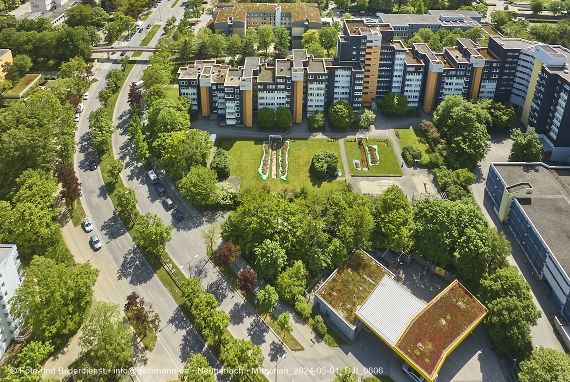 30.04.2025 - Wohnanlage Karl-Marx-Ring 52-62 und das Marx-Zentrum in Neuperlach