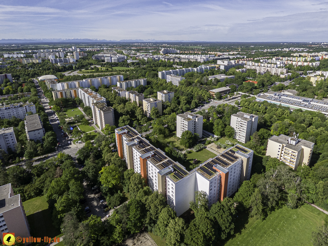30.05.2024 - GEWOFAG-Baustelle am Karl-Marx-Ring 11-21 in Neuperlach