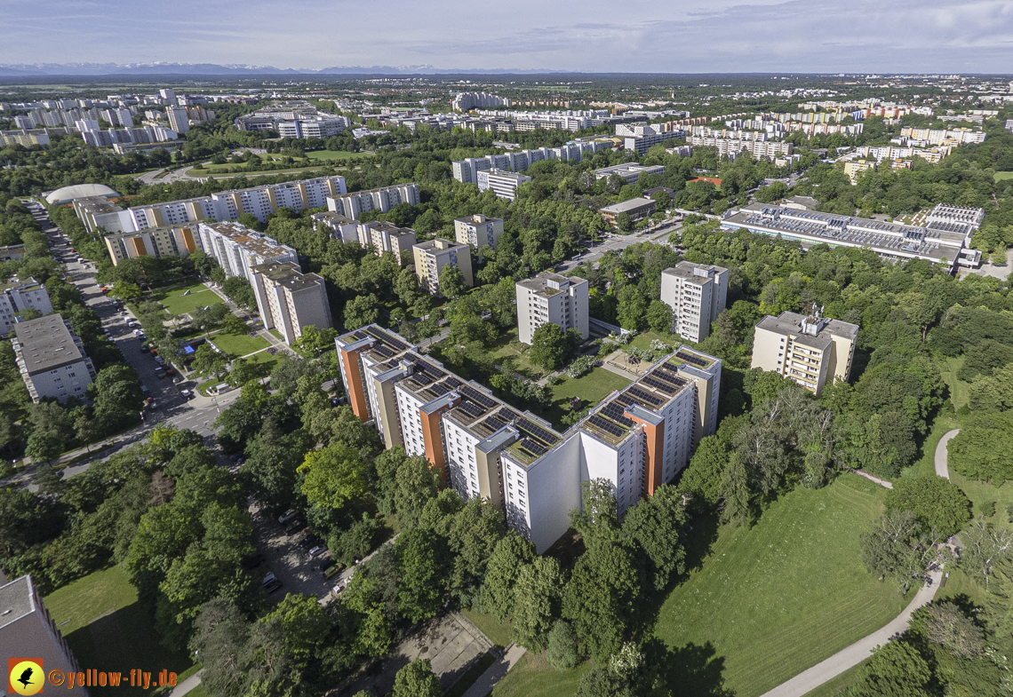 30.05.2024 - GEWOFAG-Baustelle am Karl-Marx-Ring 11-21 in Neuperlach