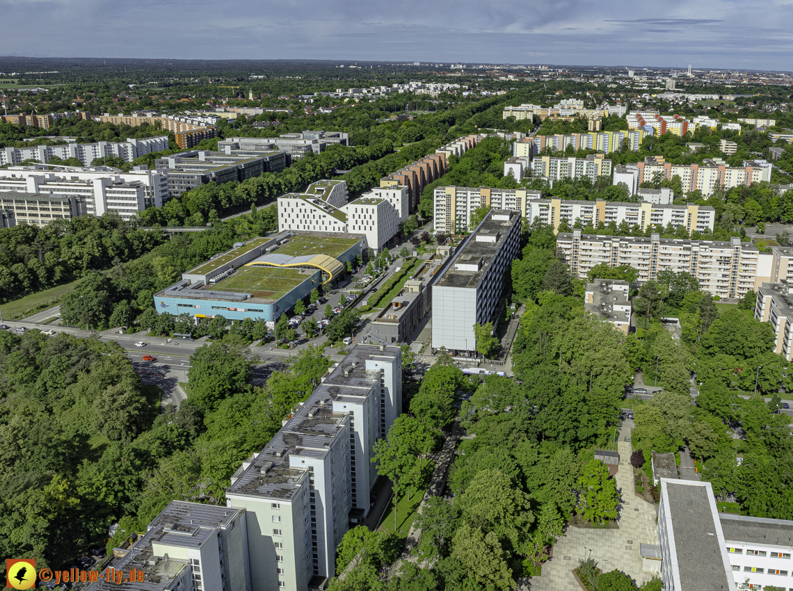 2024-05-30-plettzentrum - Baustelle im Plettzentrum zur Montessori-Schule Neuperlach