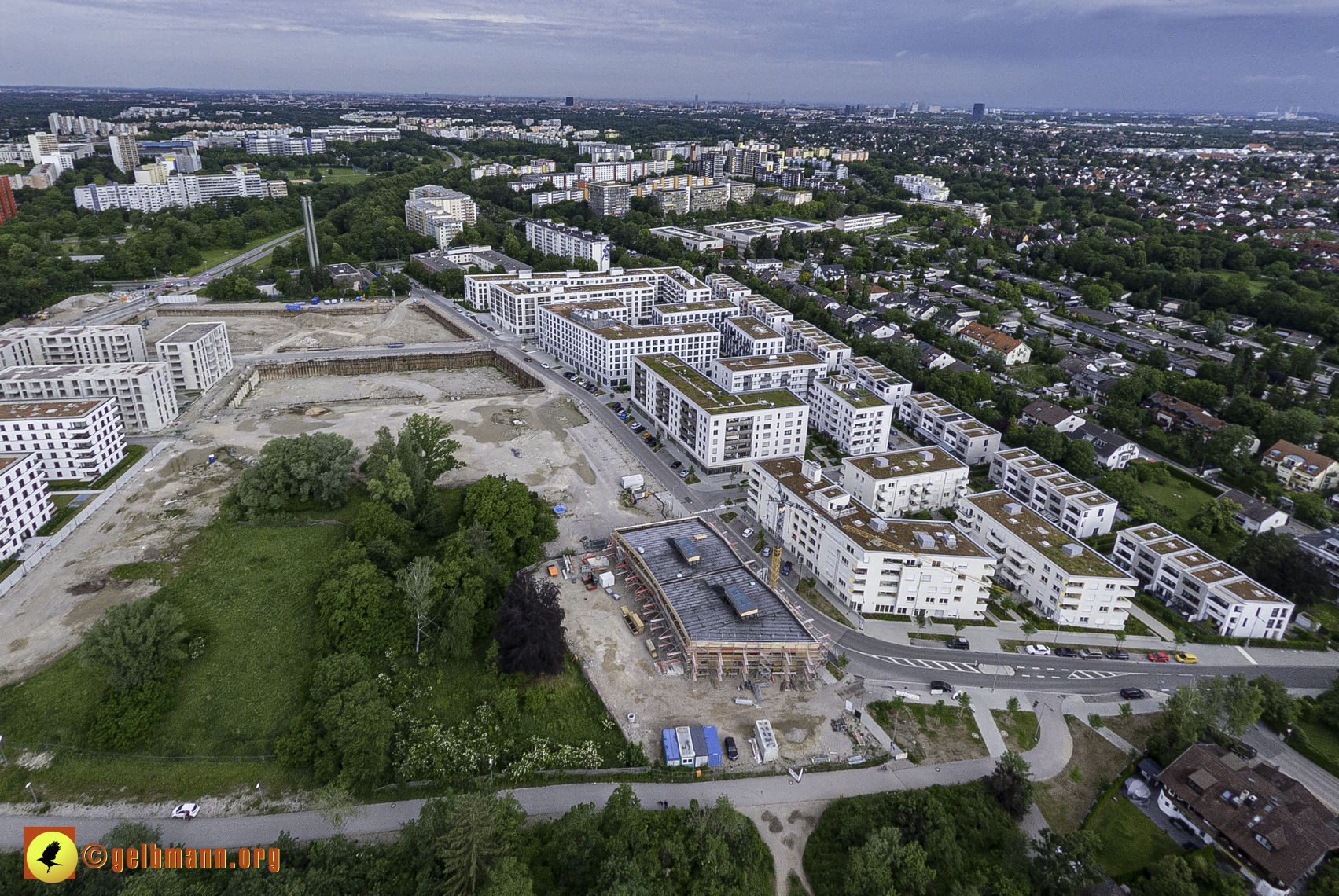 06.06.2024 - Luftbilder der Baustelle Alexisquartier und Pandion Verde in Neuperlach