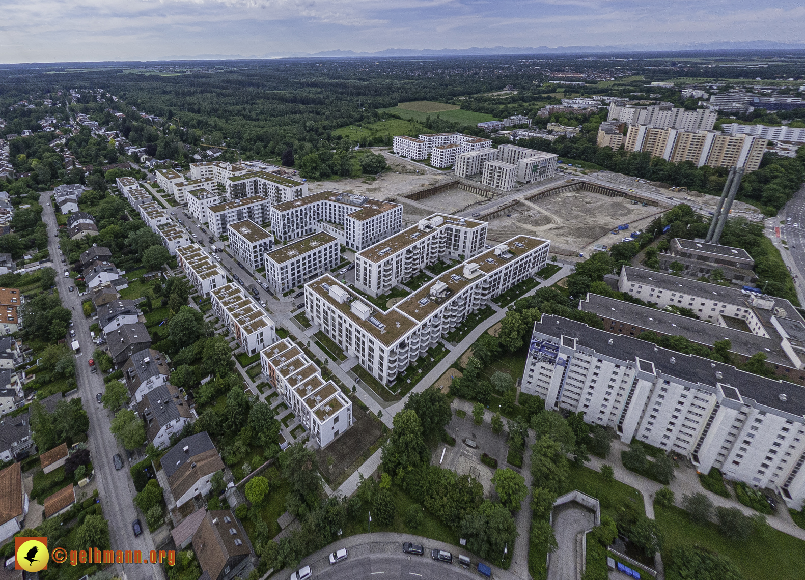 06.06.2024 - Luftbilder der Baustelle Alexisquartier und Pandion Verde in Neuperlach