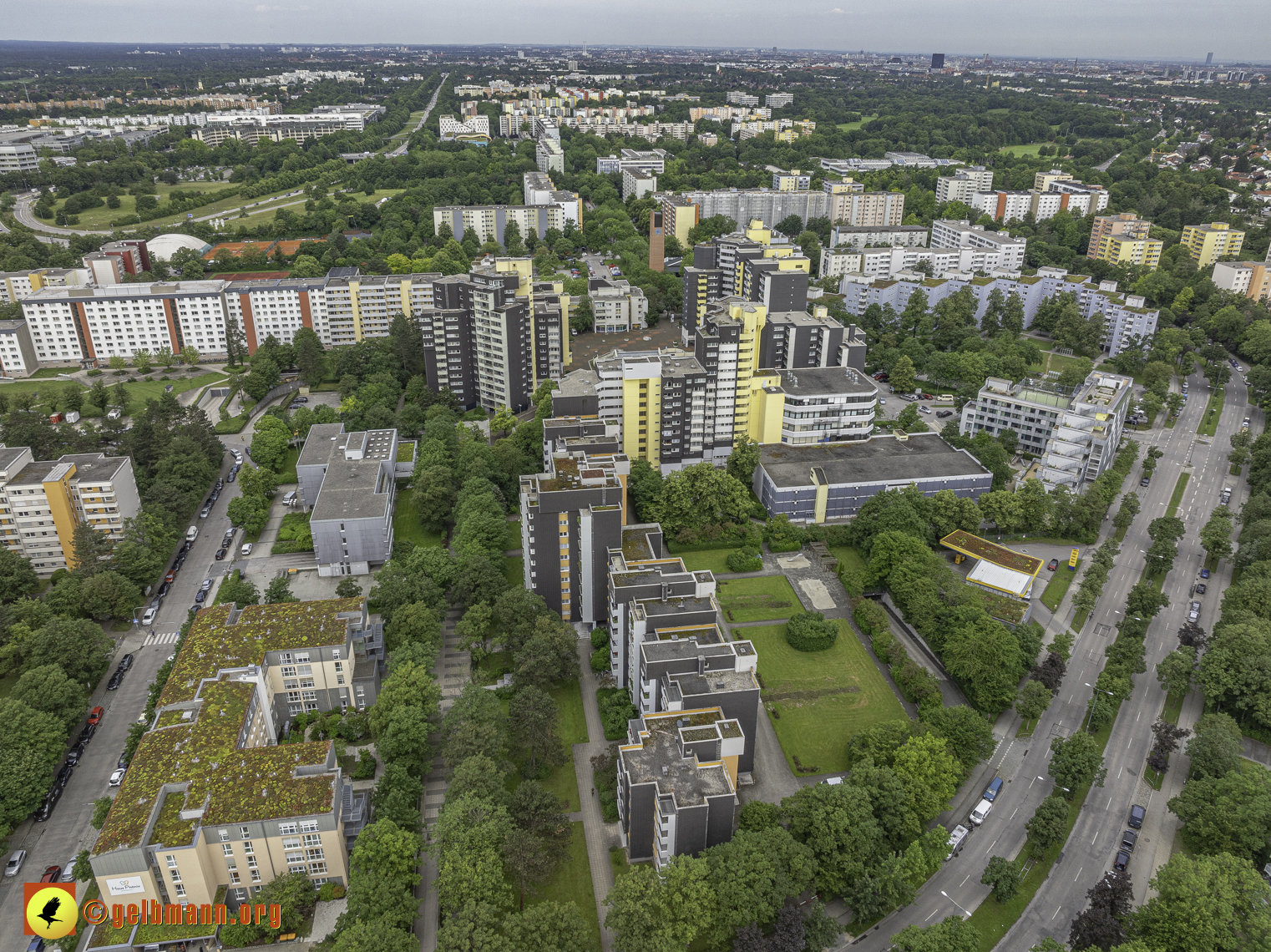 06.06.2024 - unser Marx-Zentrum und Wohnanlage Karl-Marx-Ring in Neuperlach