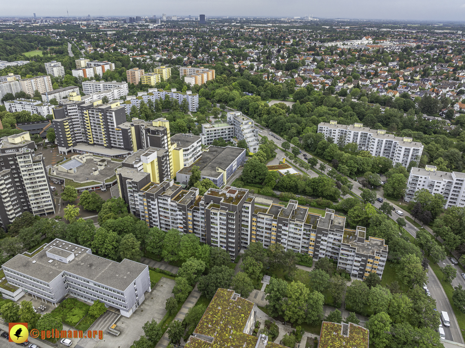 06.06.2024 - unser Marx-Zentrum und Wohnanlage Karl-Marx-Ring in Neuperlach