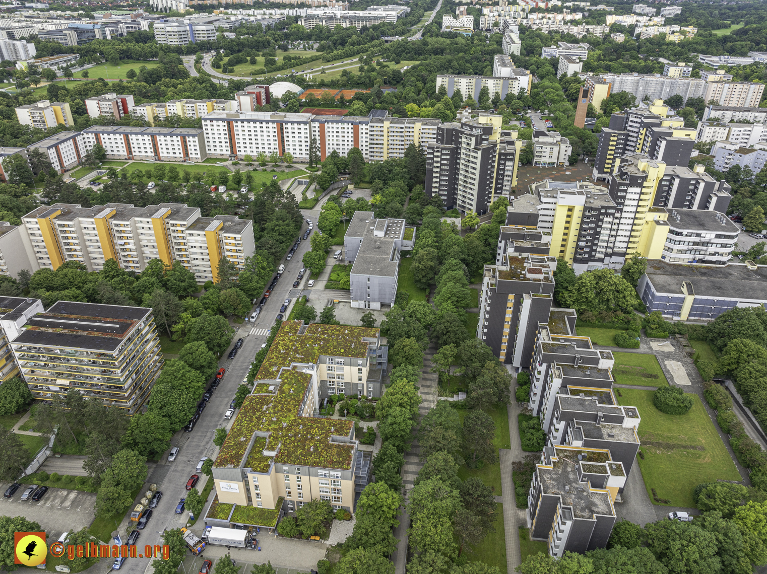 06.06.2024 - unser Marx-Zentrum und Wohnanlage Karl-Marx-Ring in Neuperlach